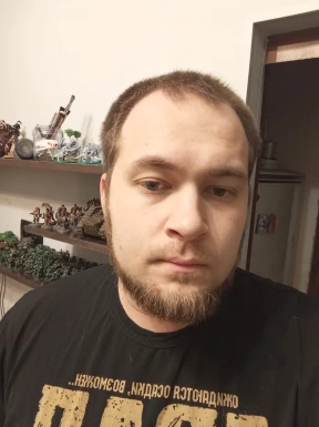 <span>Ilya, 28</span>&nbsp;<span style='width: 25px; height: 16px; float: right; background-image: url(/bitmaps/flags_small/RU.PNG)'>&nbsp;</span><br><span>Москва, Rusia</span>&nbsp;<input type='button' class='joinbtn' style='float: right' value='JOIN NOW' />