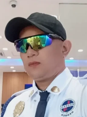 Foreign men for dating