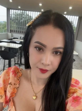 Women from Philippines for dating / Ladies from Philippines for dating