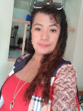 <span>Helen, 57</span>&nbsp;<span style='width: 25px; height: 16px; float: right; background-image: url(/bitmaps/flags_small/PH.PNG)'>&nbsp;</span><br><span>Camaligan, Philippinen</span>&nbsp;<input type='button' class='joinbtn' style='float: right' value='JOIN NOW' />