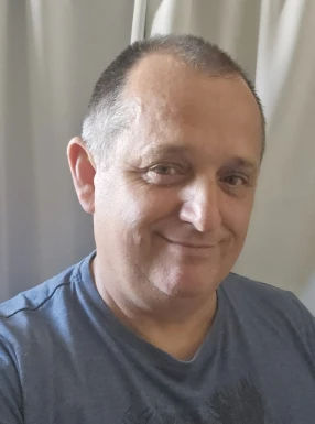 French men looking for love